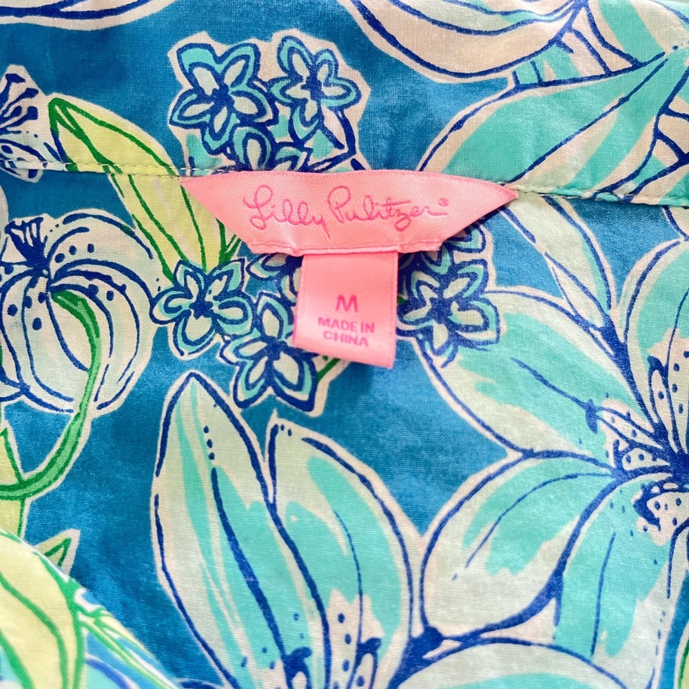 LILLY PULITZER  2 pc floral pajama set. - Picture 6 of 10